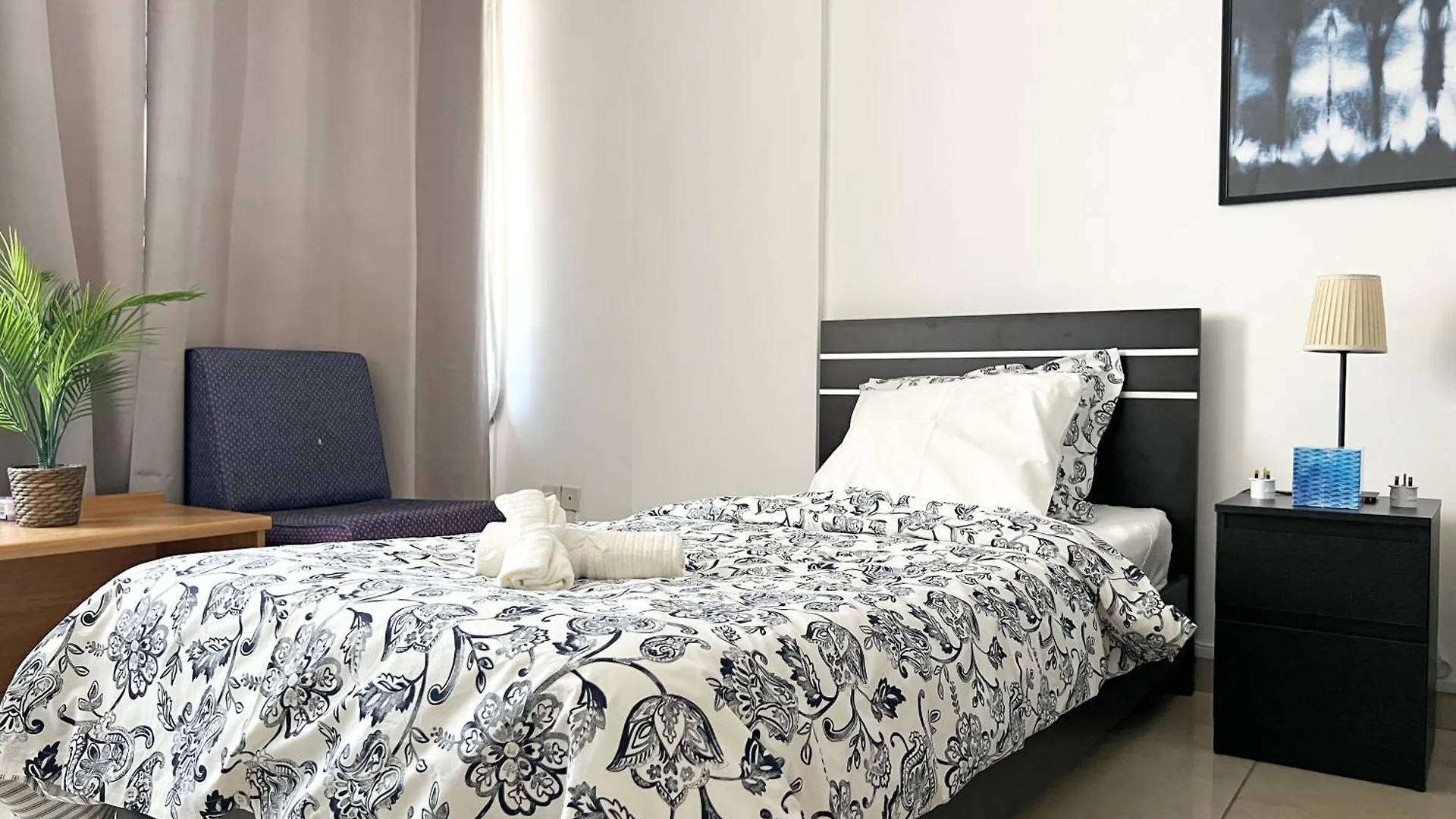 Albert'S Apartment Center 21 Larnaca