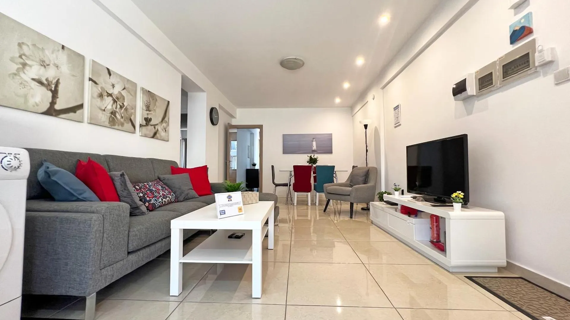 Albert'S Apartment Center 21 Larnaca